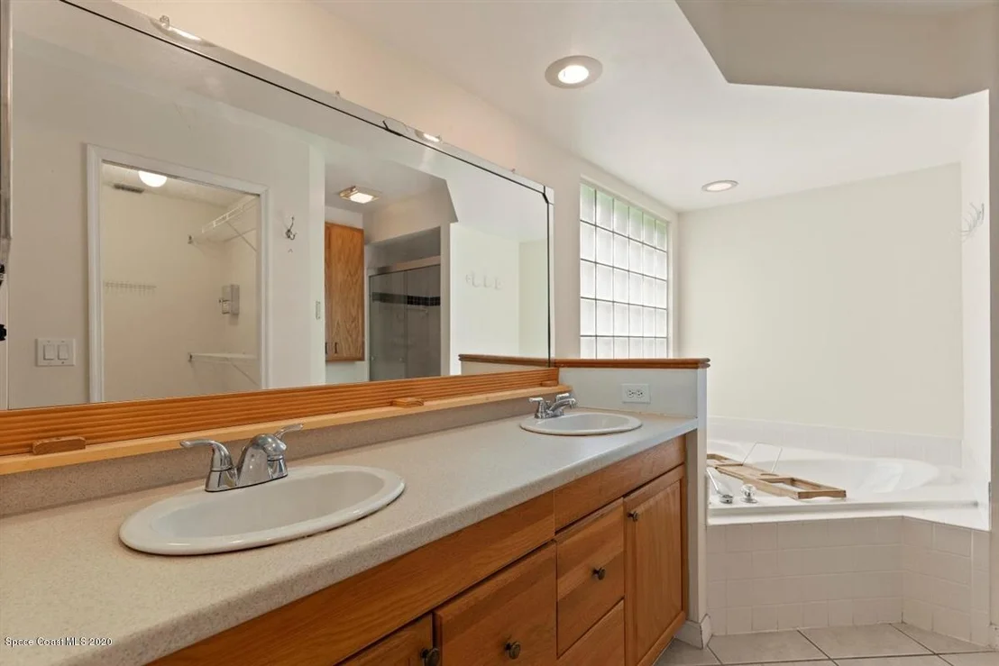 Photo of 6554 Bamboo Avenue