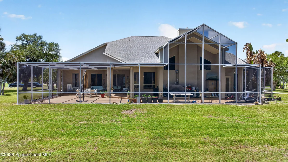 Photo of 900 Bluegrass Lane