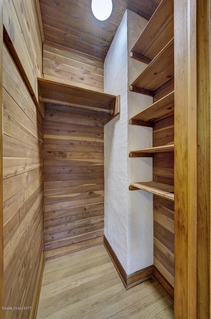Photo of 720 Seminole Drive