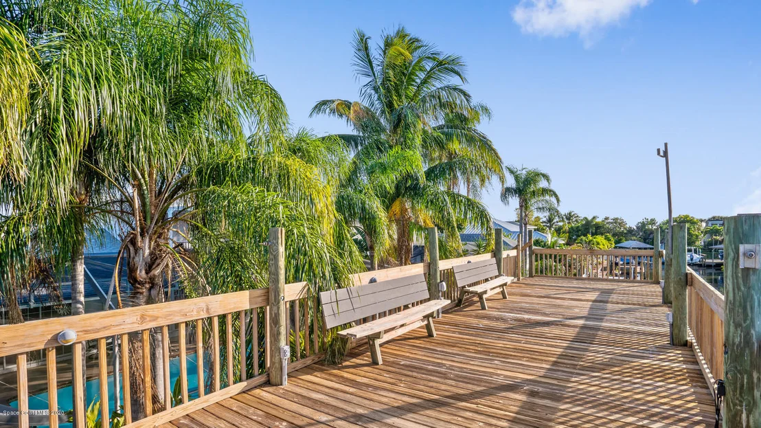 Photo of 445 Sandy Key