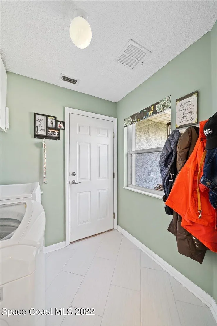 Photo of 3964 Saint Armens Circle