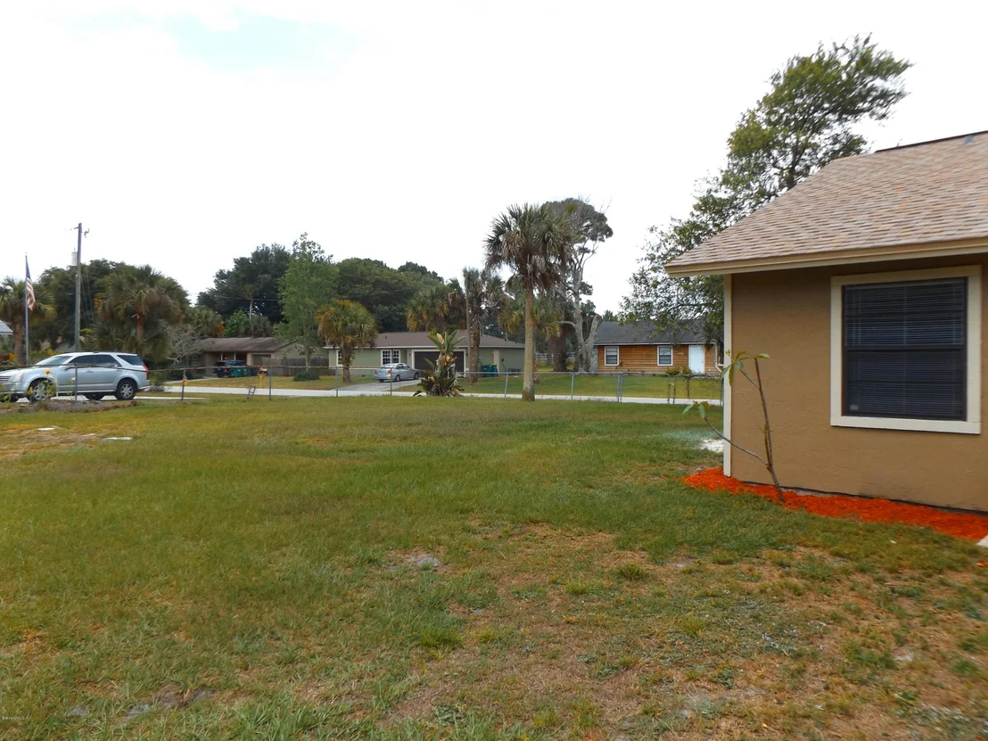 Photo of 5728 Flint Road