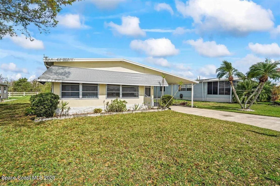 Photo of 4500 Gail Boulevard