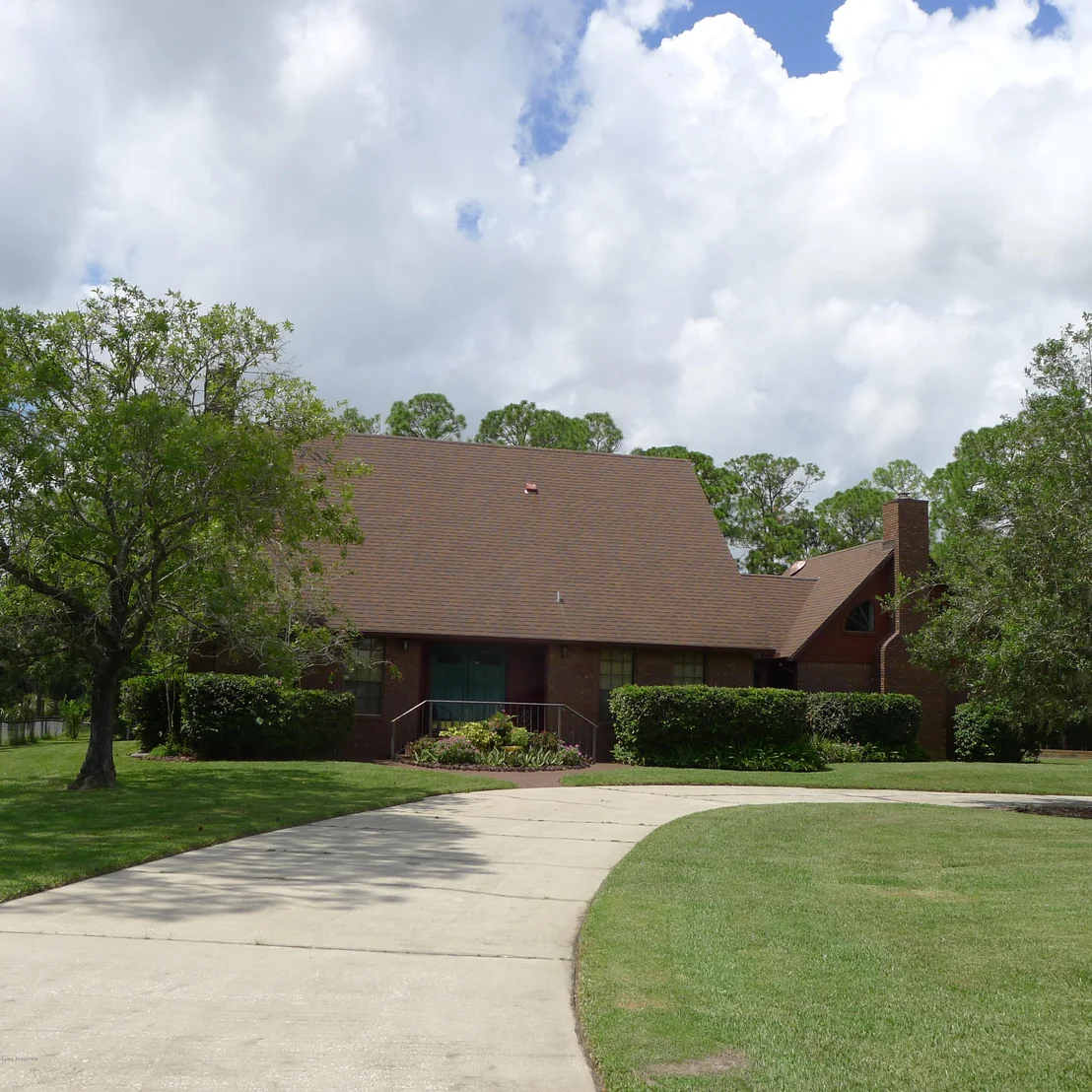 Photo of 2230 Pine Meadow Avenue