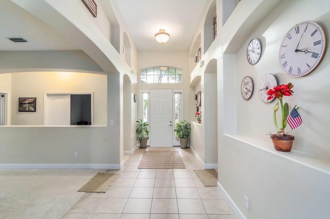 Photo of 3557 Peninsula Circle