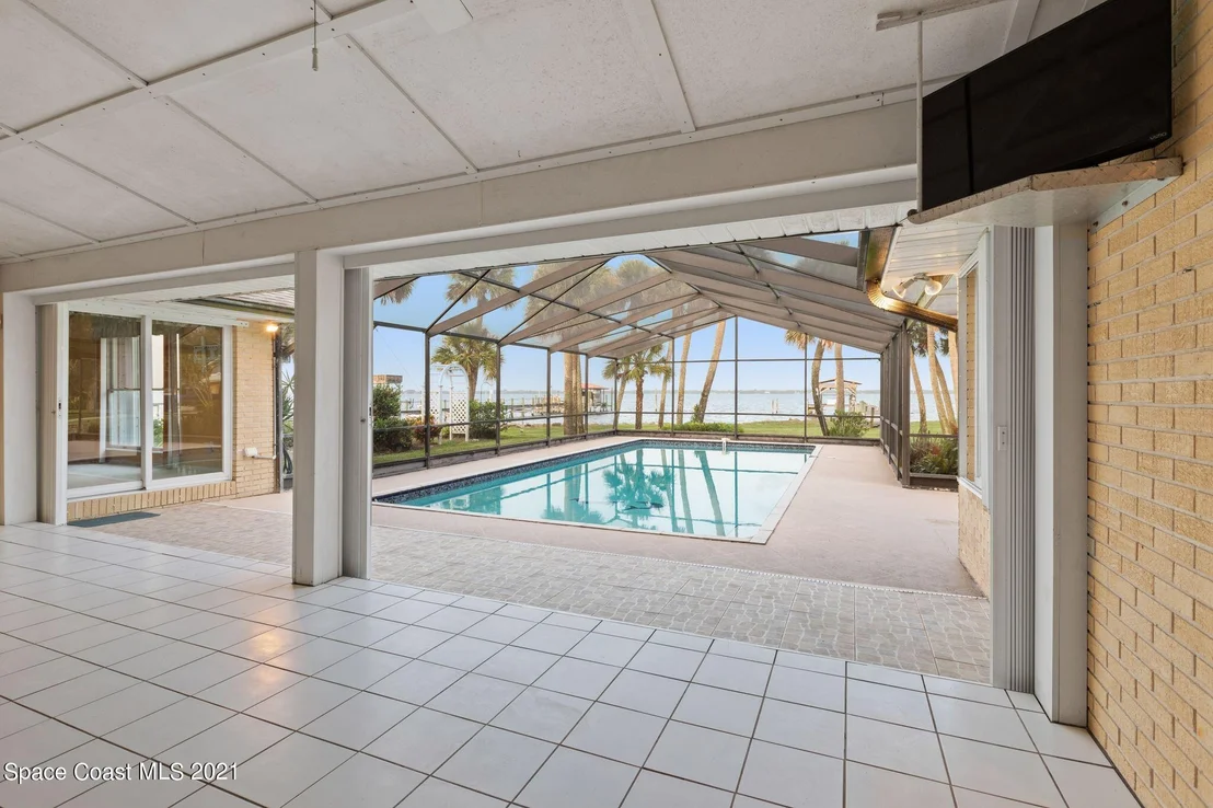 Photo of 3616 Indian River Drive