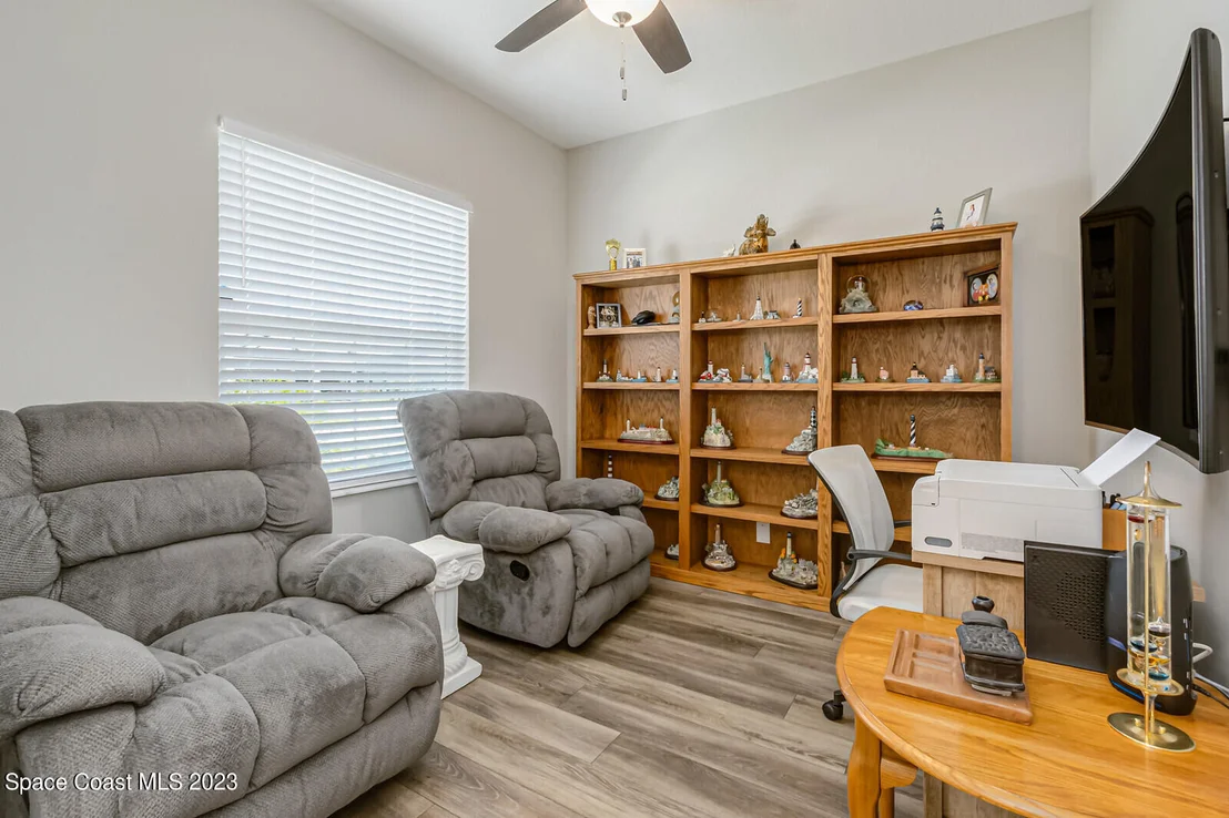 Photo of 8512 Laguna Circle
