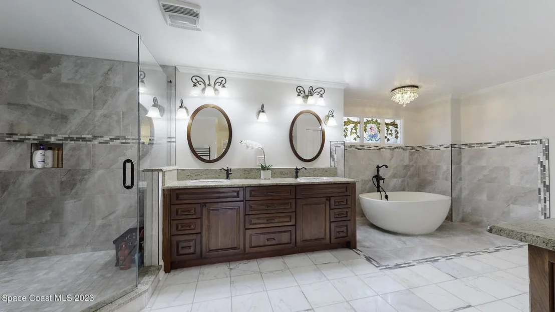 Photo of 607 Woodbridge Drive