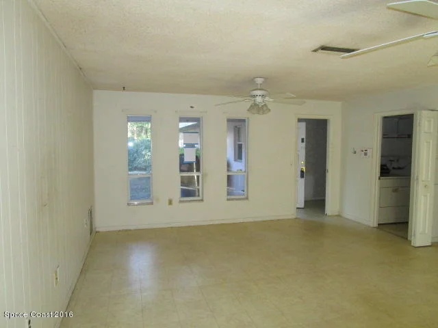 Photo of 5255 Crane Road