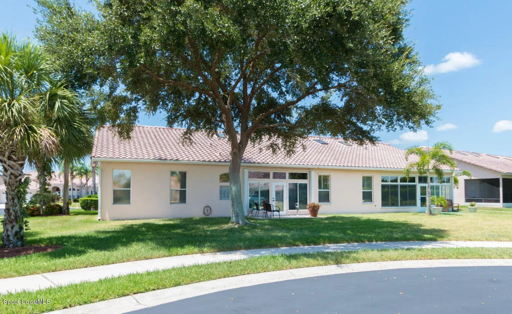 Photo of 490 SHELL COVE Drive