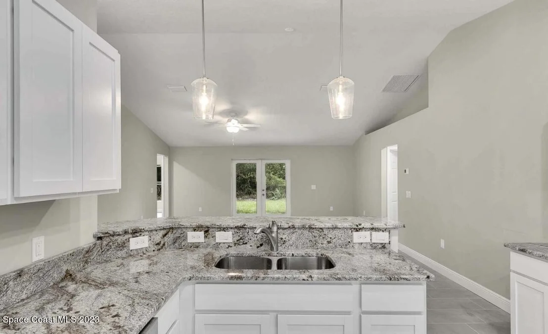Photo of 2199 Trillo Road SE