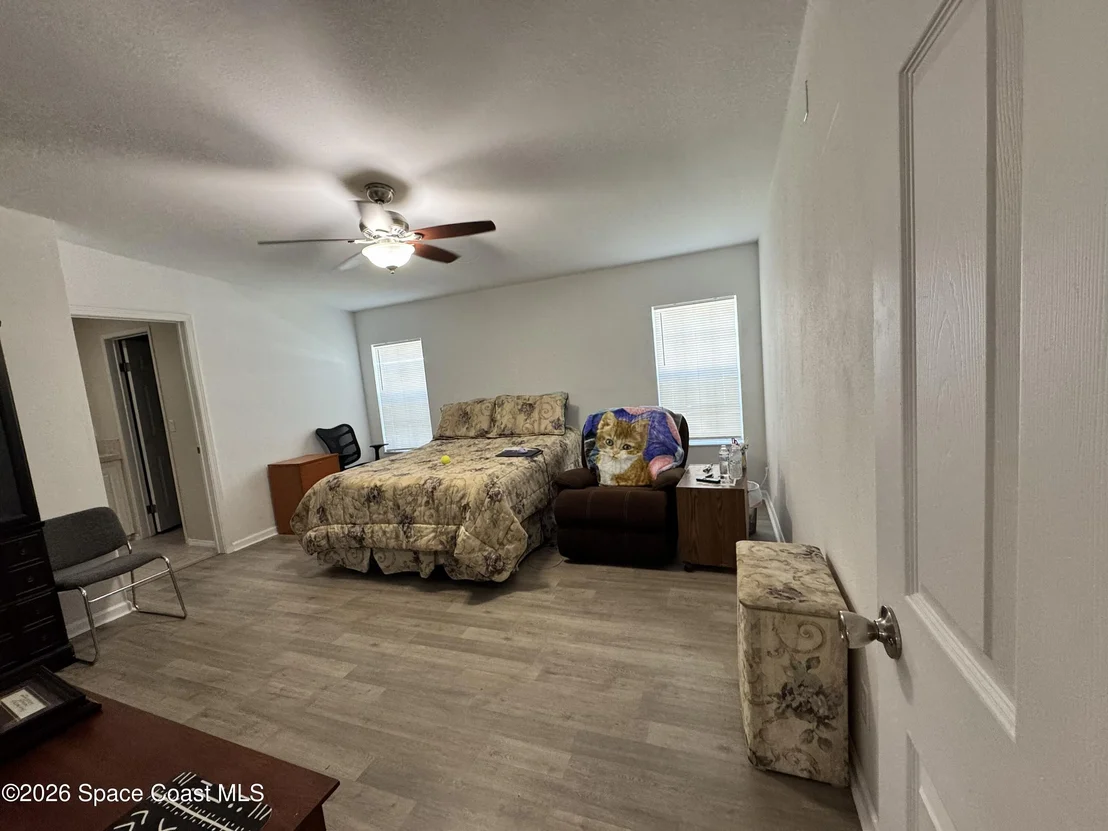 Photo of 835 Vireo Drive