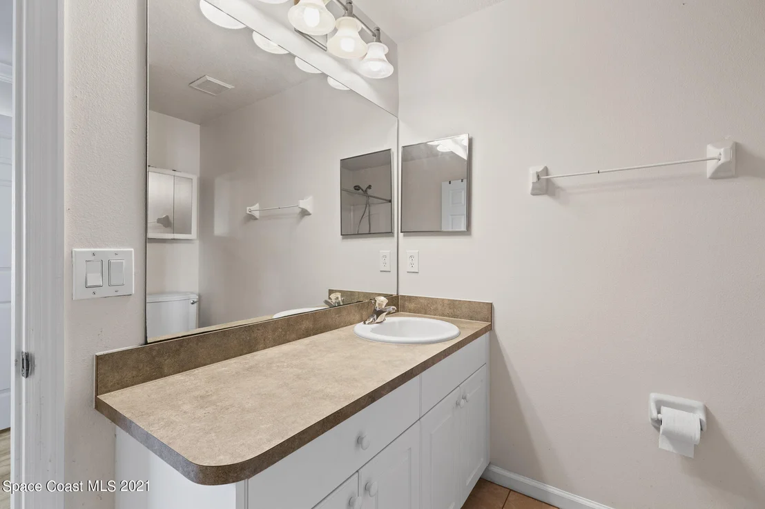 Photo of Unit 105 at 1160 Luminary Circle