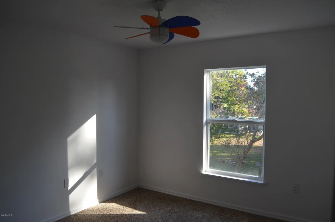 Photo of 689 Macon Drive