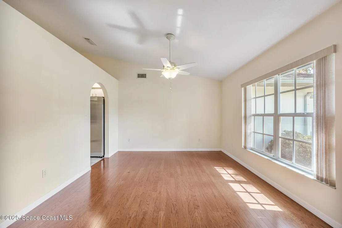 Photo of 2500 Fairfield Drive