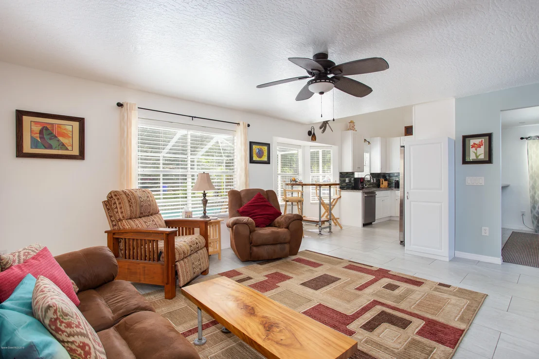 Photo of 6967 Hammock Lakes Drive
