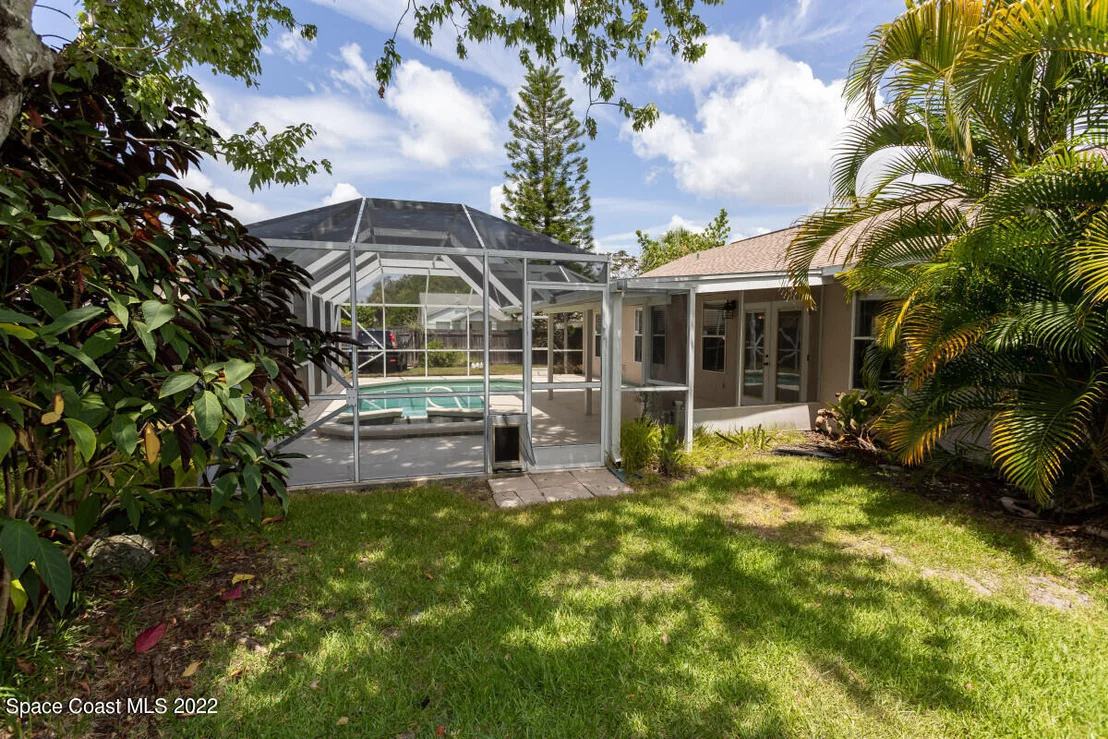 Photo of 2575 Bent Pine Street