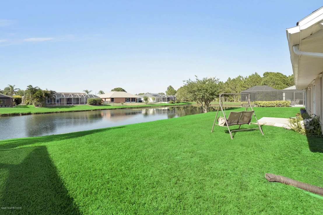 Photo of 968 Sabal Grove Drive