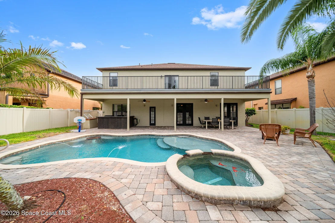 Photo of 1390 Talon Way