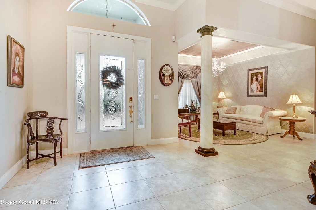 Photo of 687 Nicklaus Drive