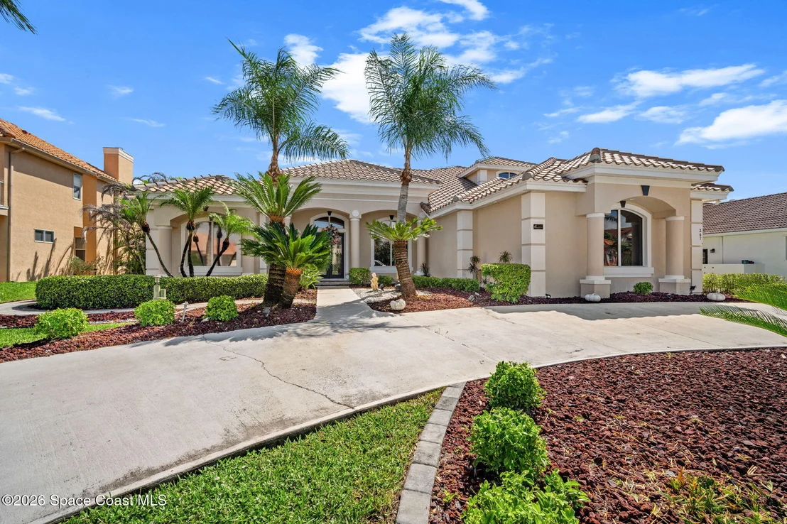 Photo of 347 Lanternback Island Drive