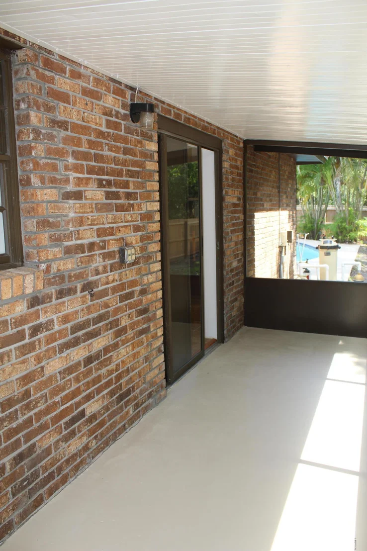 Photo of 1833 Oakwood