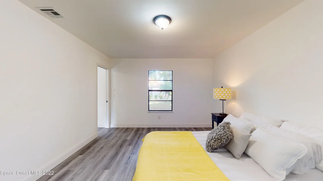 Photo of 1526 Dewitt Lane