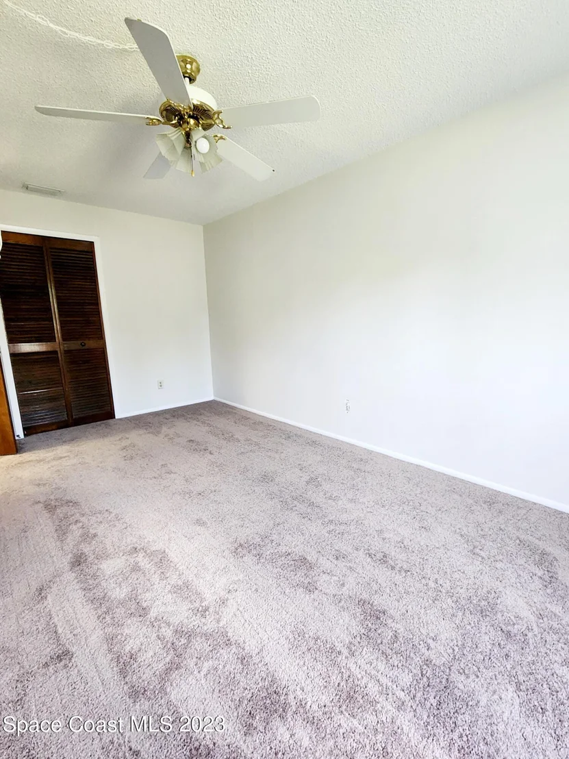 Photo of 2777 Nobility Avenue
