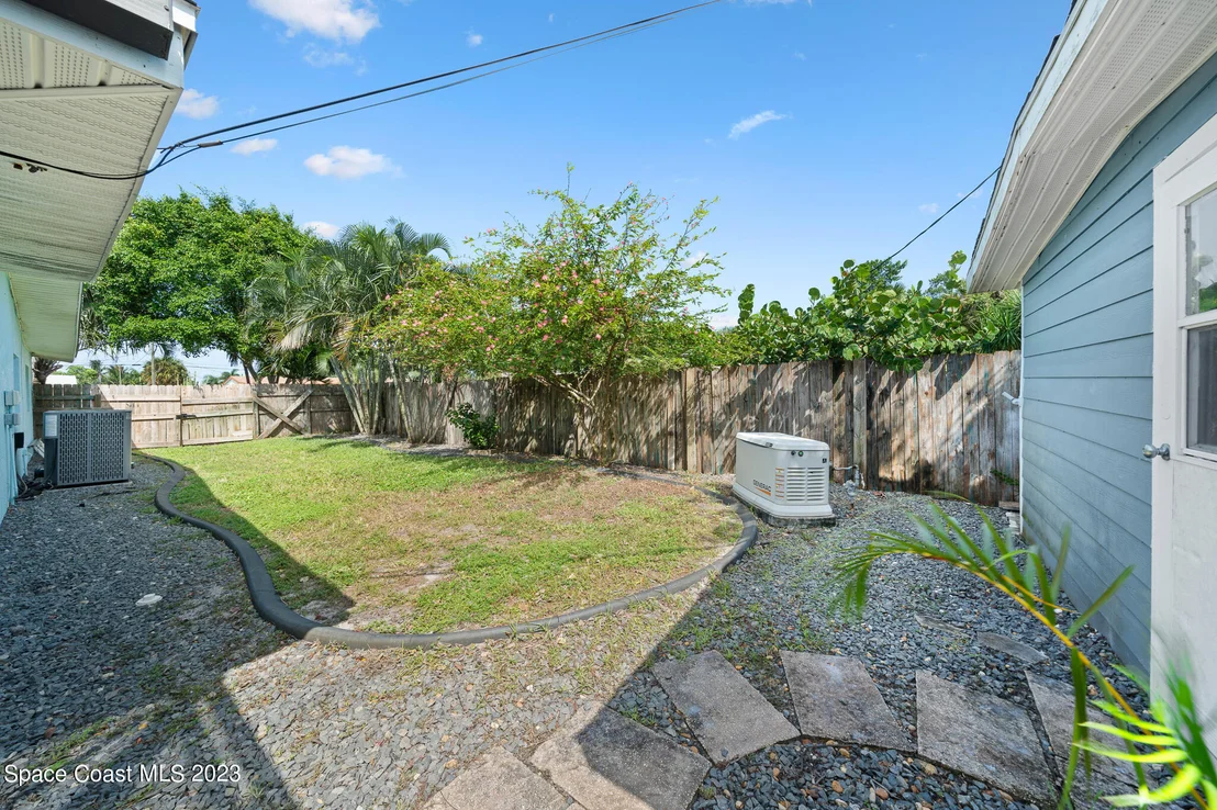 Photo of 275 Cinnamon Drive
