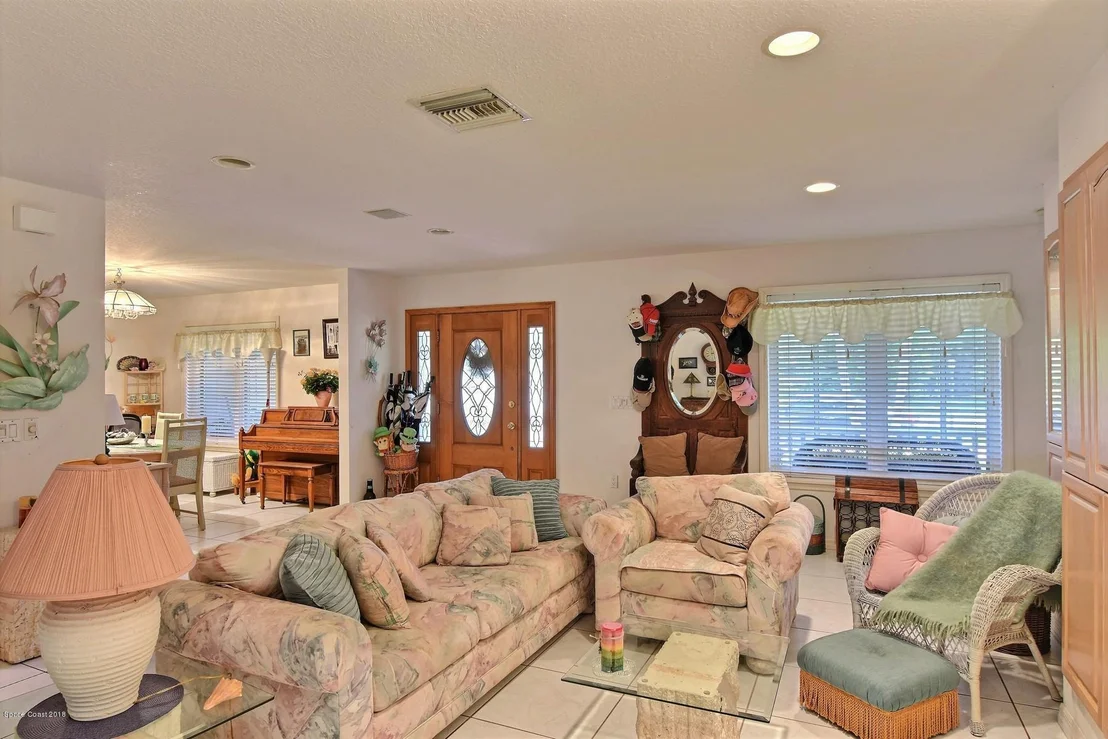 Photo of 3007 Golfview Drive