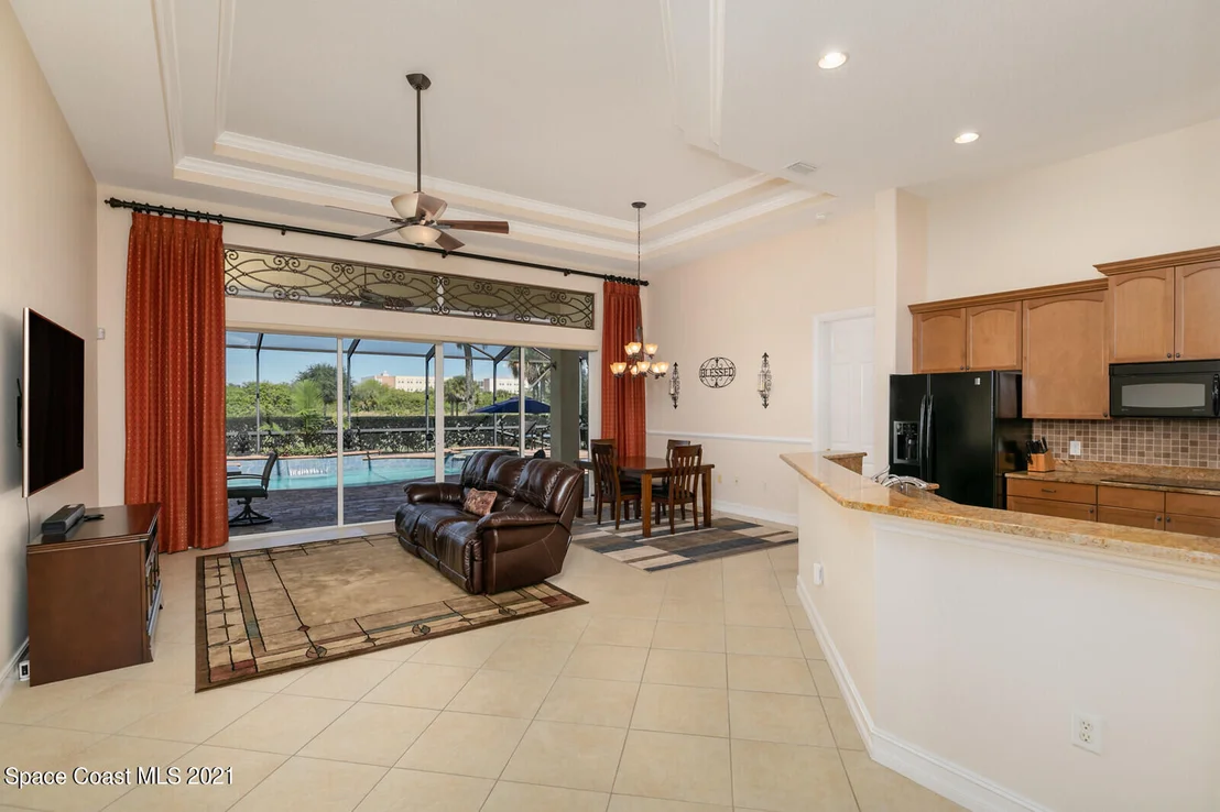 Photo of 6585 Arroyo Drive