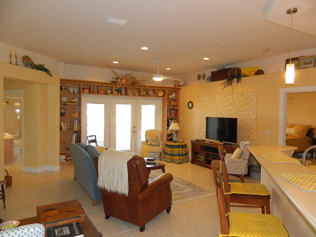 Photo of 1927 Auburn Lakes Drive