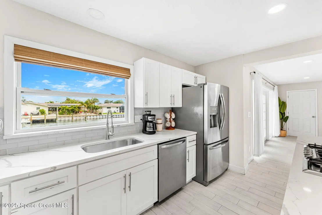 Photo of 368 Carmine Drive