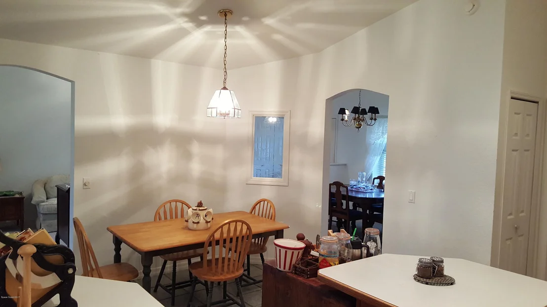 Photo of 3950 Burkholm Road