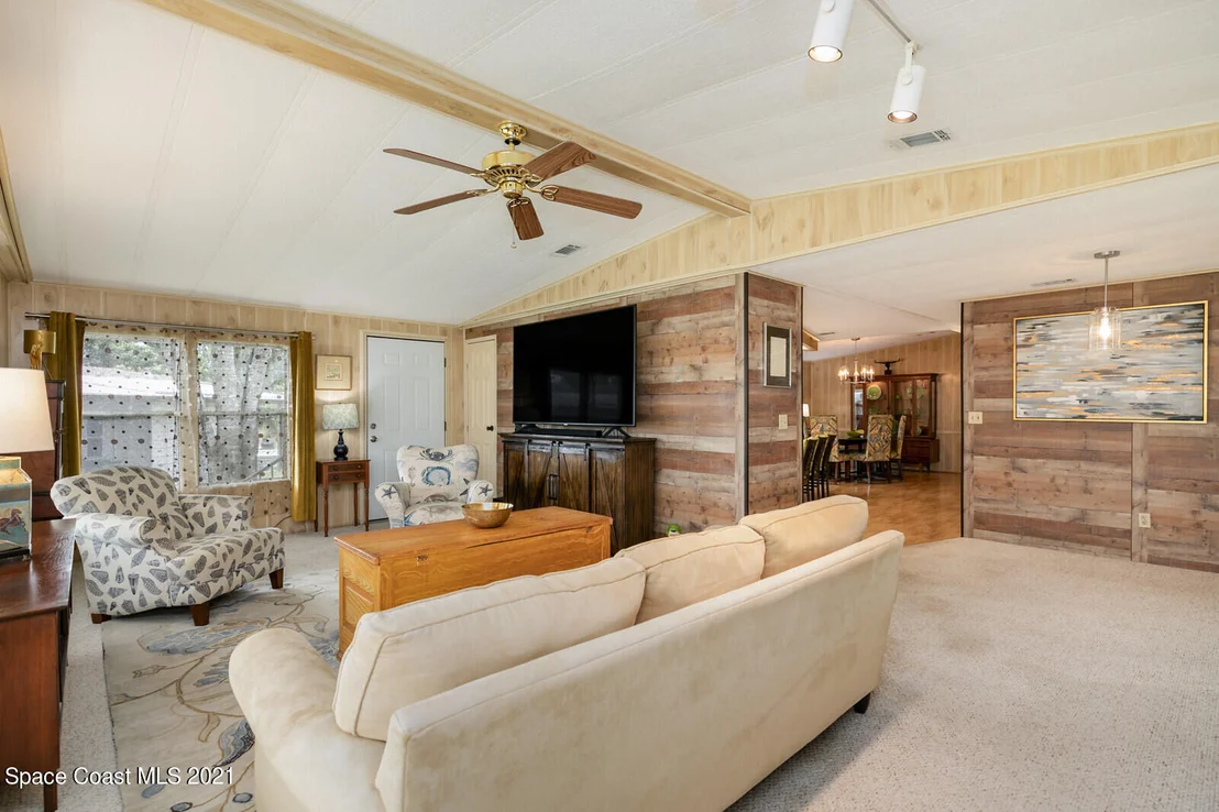 Photo of 532 Susan Drive