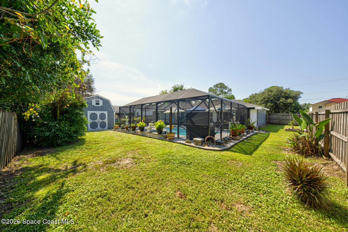 Photo of 6520 Adrian Street