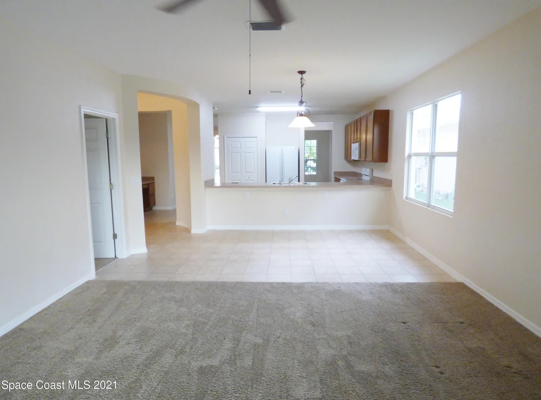 Photo of 701 Cressa Circle