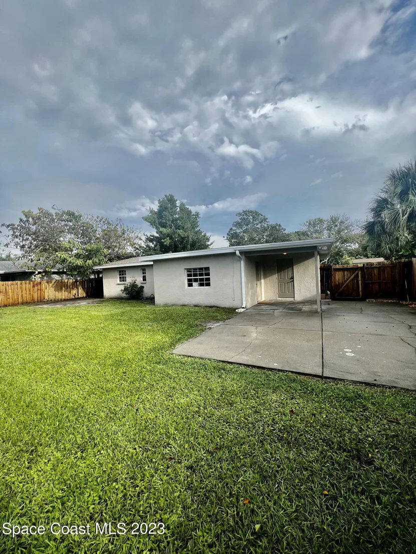 Photo of 1369 Pinewood Drive