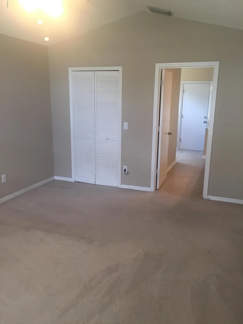 Photo of 823 Topaz Drive