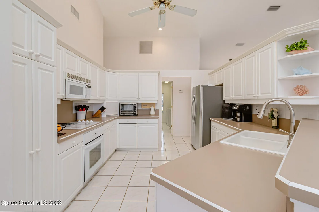 Photo of 986 Somerset Lane
