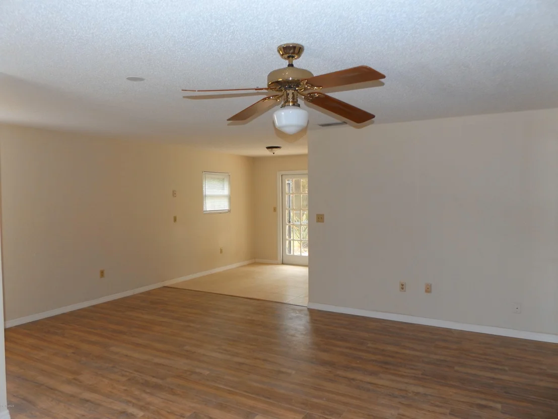 Photo of 5728 Flint Road