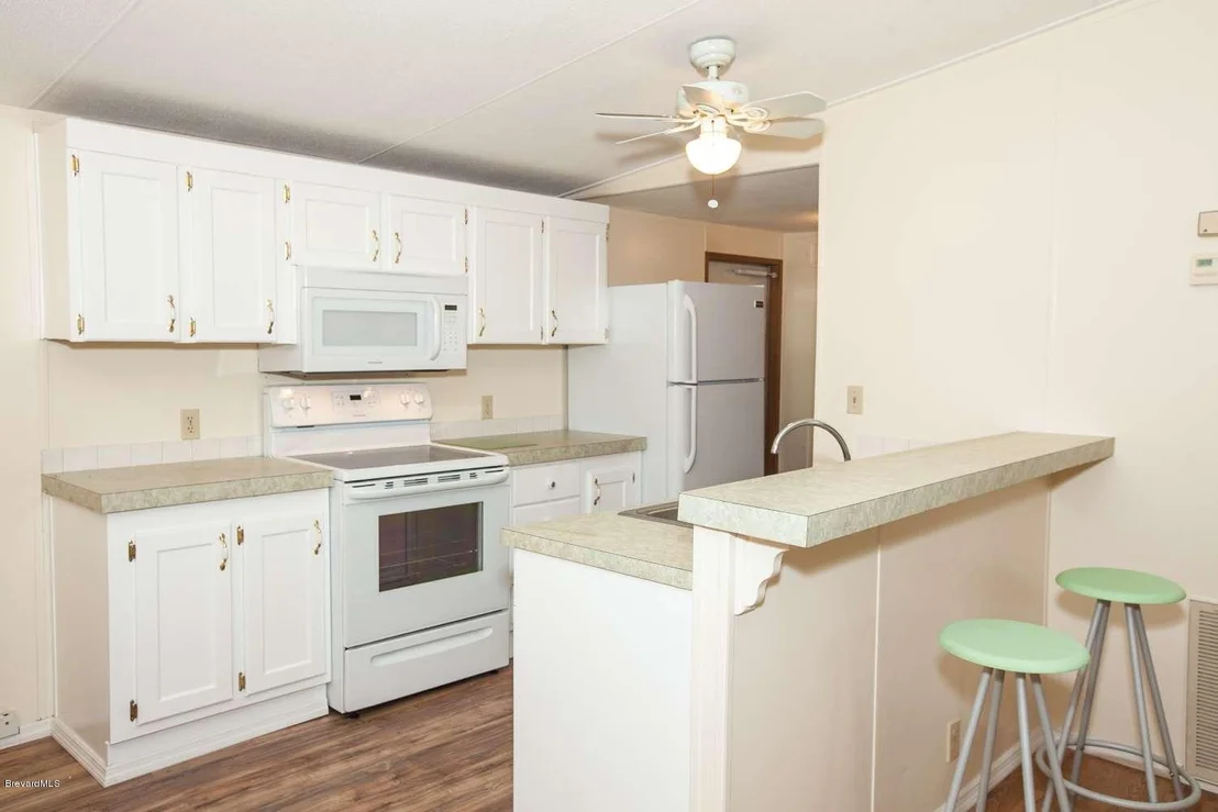 Photo of 635 Royal Tern Drive