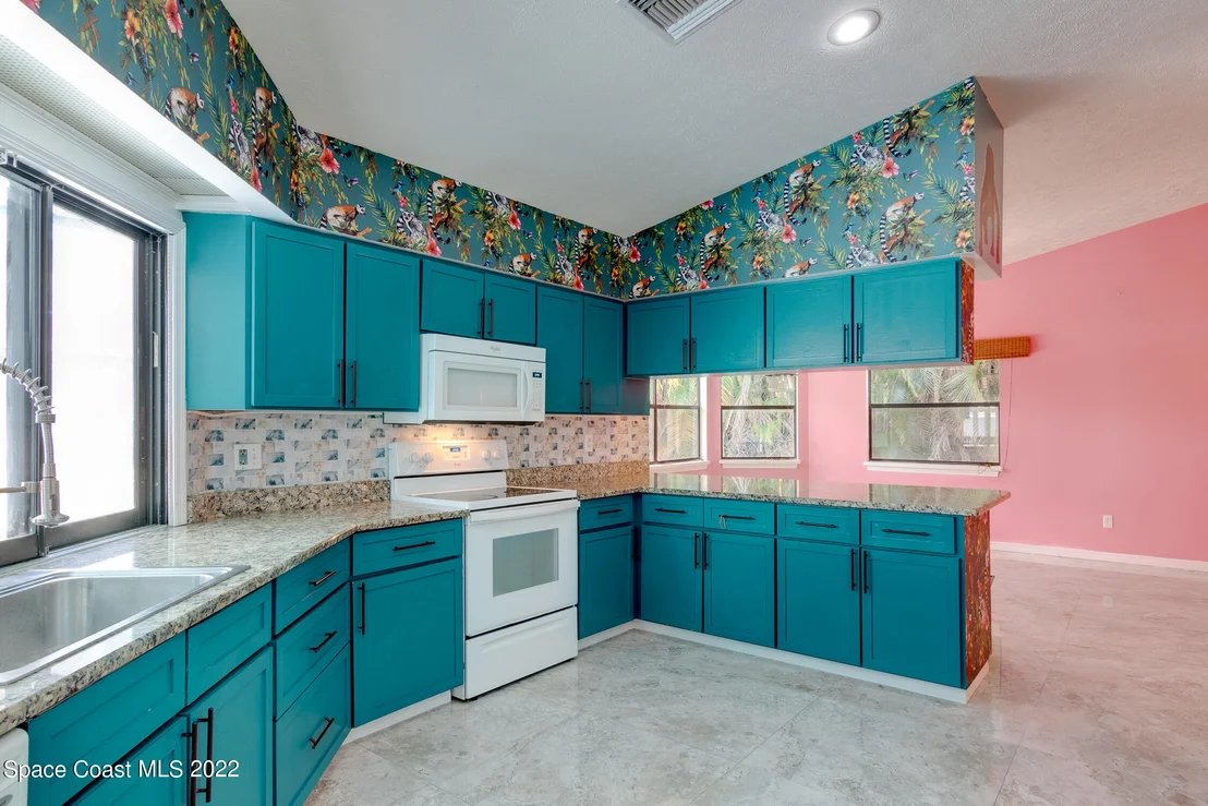 Photo of 4100 Redwood Drive