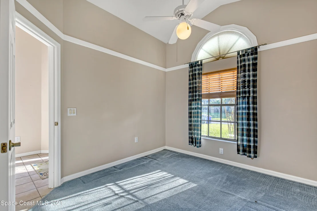 Photo of 1461 Wellington Circle