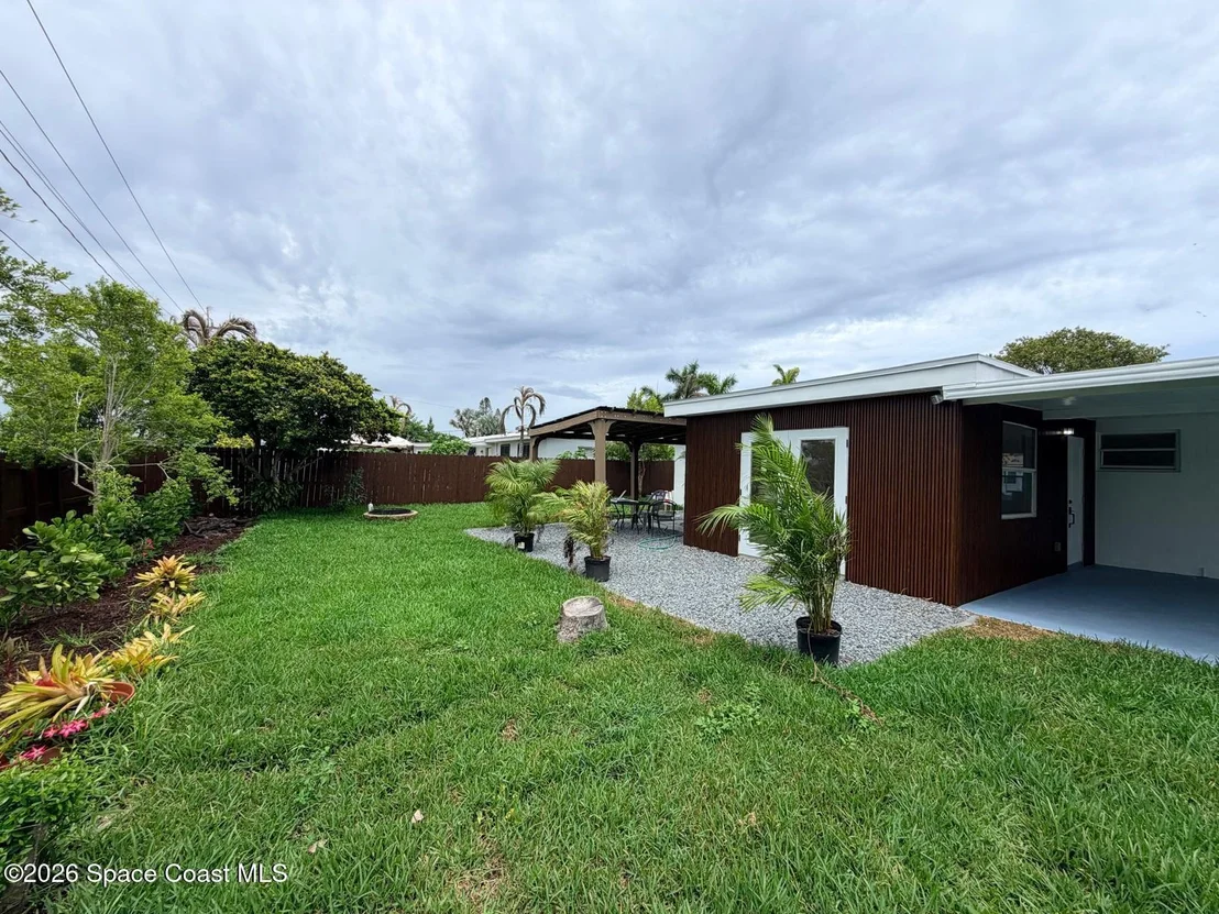 Photo of 205 Melaleuca Drive E