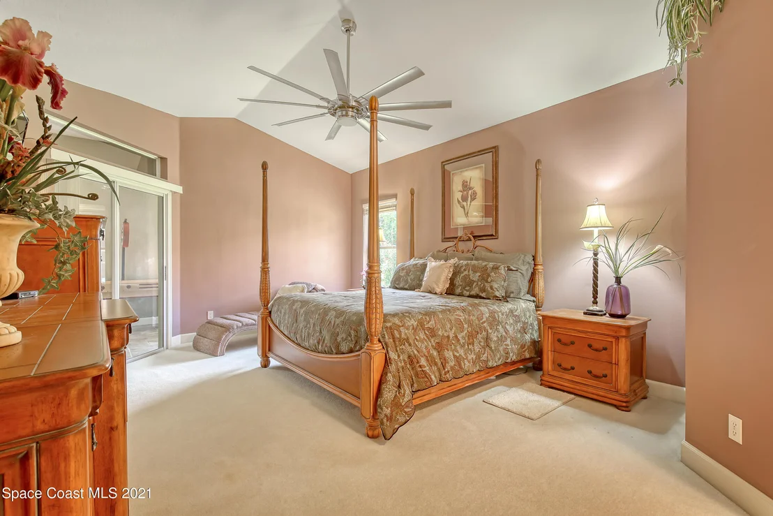 Photo of 703 Peregrine Drive