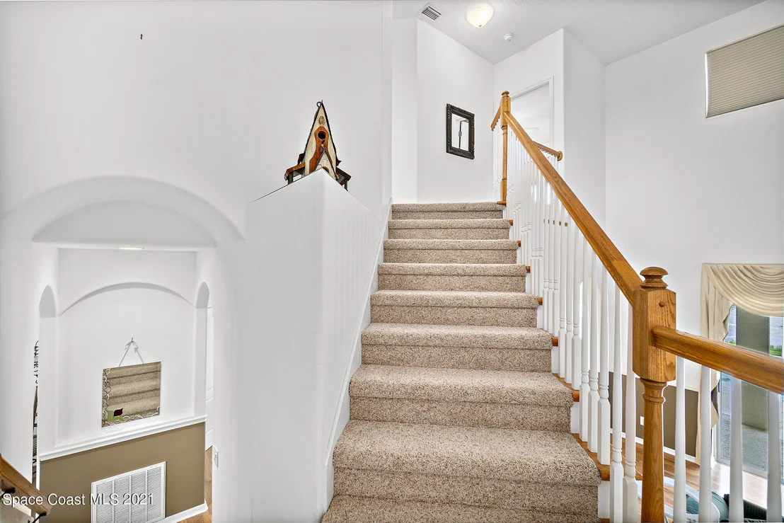 Photo of 5876 Arlington Circle