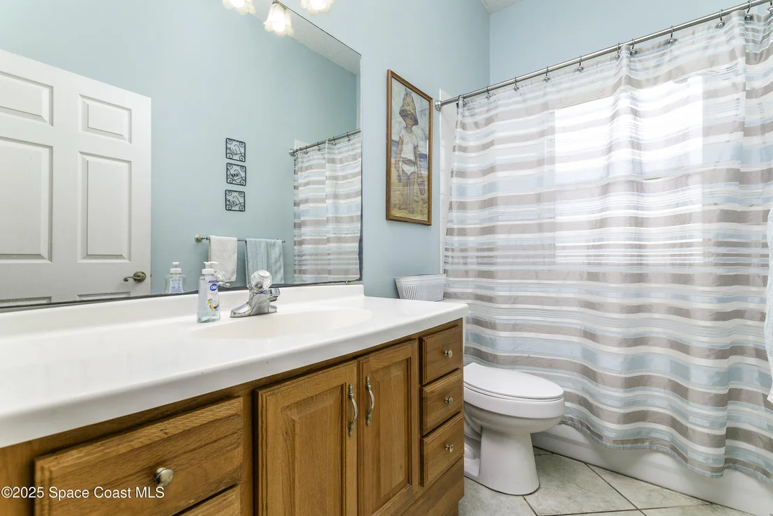 Photo of 386 Valencia Road