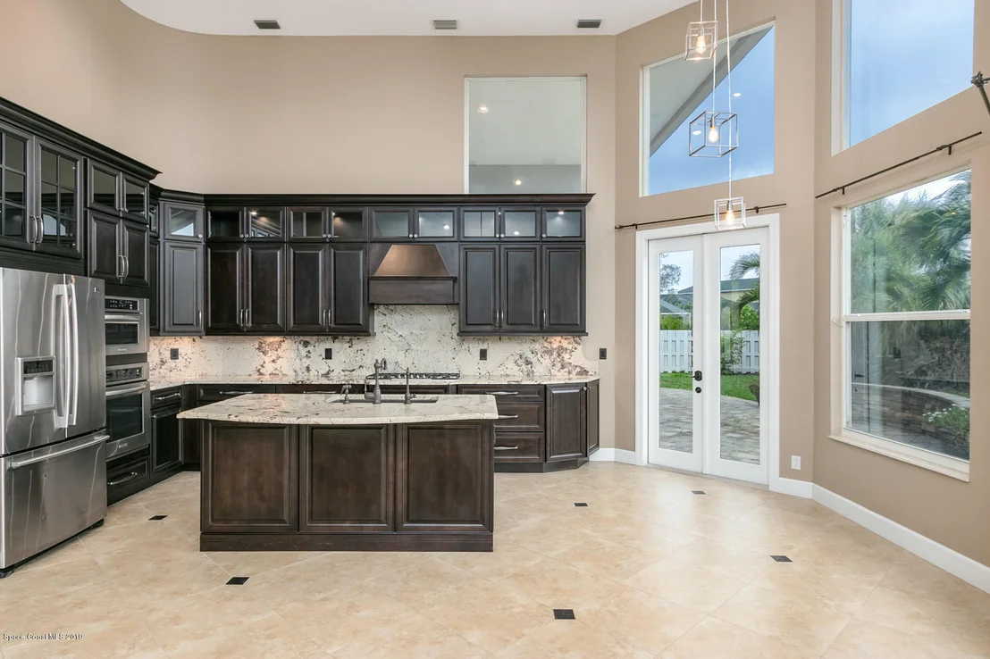 Photo of 602 Sanderling Drive