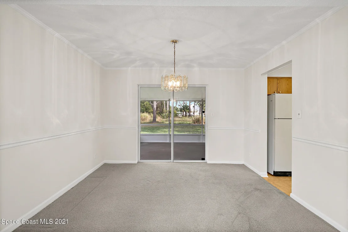 Photo of 1726 Golfview Drive